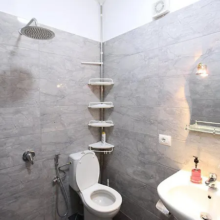 Noah Guest house *