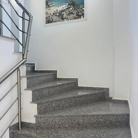 Noah 3* Ksamil